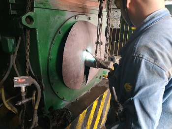 發(fā)電機軸密封部位磨損在線修復(fù)