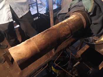 180燒結機柔性渦桿軸在線修復