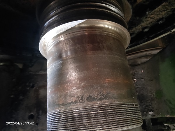 退卸套配合的烘缸軸徑磨損這樣修補